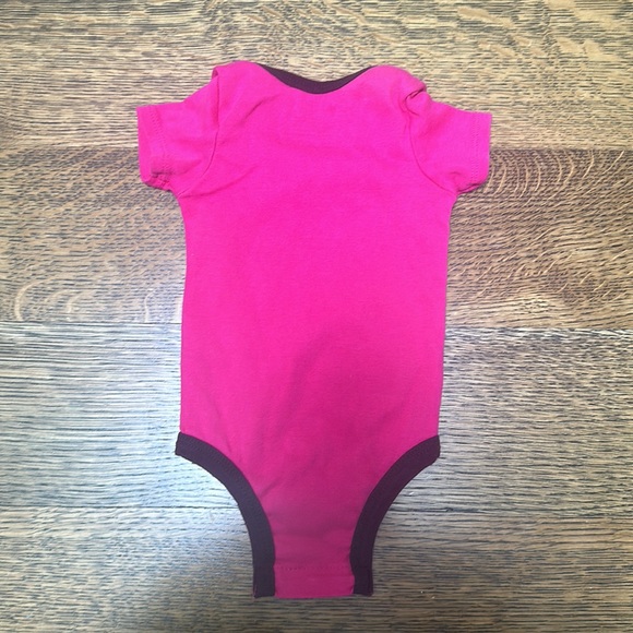 0-6M never worn Nike onesie - Picture 4 of 4